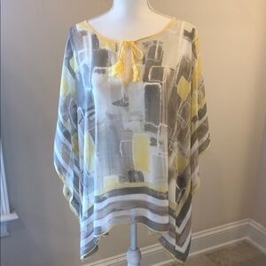 Chico’s Yellow, Tan, Gray and White Beautiful poncho